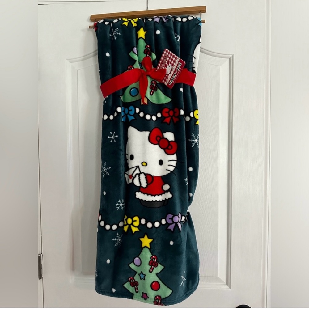 Hello Kitty Christmas throw NWT teal blue envelope blanket
